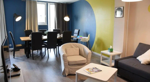 grand appartement vue cathedrale, Varaa Huoneisto Hotellit Metz pysäköinnillä, Pysäköinti