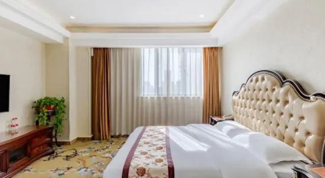 Люкс Executive Pebble Motel (Huaibei Shau Kee Home)