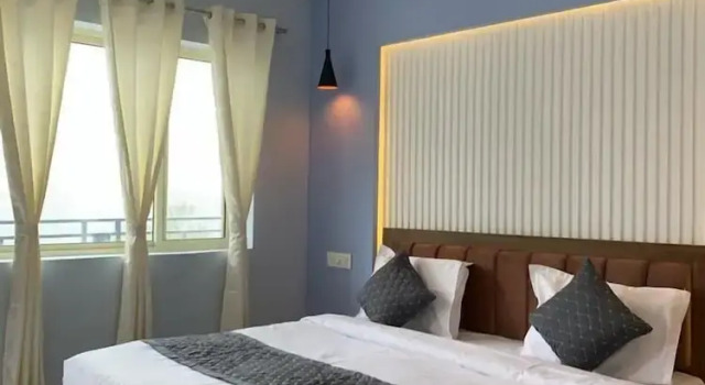 Номер Superior Ganeshwaram Hotel & Restaurant Bhowali