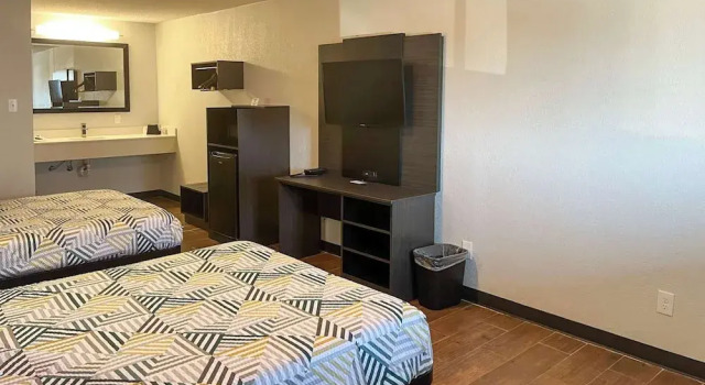 Четырёхместный номер Deluxe Motel 6 Hurricane, WV