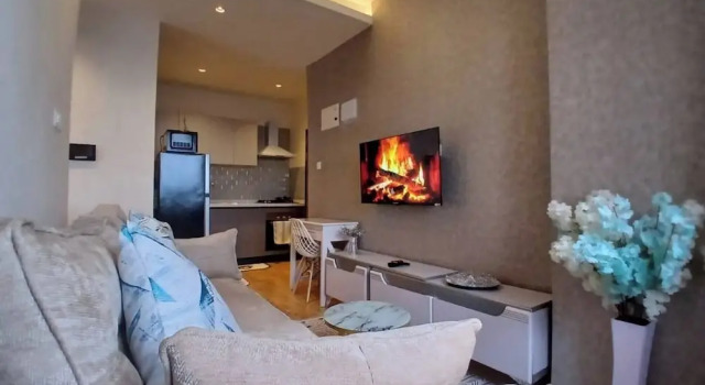 Executive one Bedroom Kilimani, Book Apartment Hotels in Nairobi with a Pool, Swimming Pool