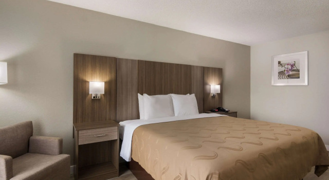 Двухместный номер Standard Quality Inn Emporia