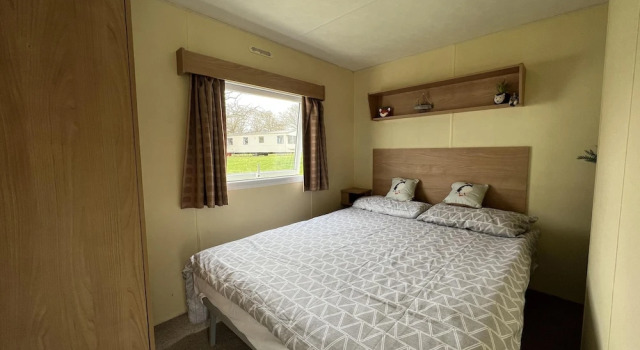 3 Bed Caravan Sea Views Discounted Ferry, Book Feriehus Sommerhuse i Cowes, Hytte