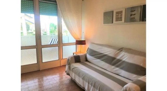 Beautiful apartment for 6 people near the sea