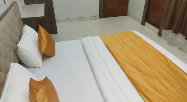 Hotel Dyna Inn, Забронировать Отель Отели штата Махараштры 3 звезды, 3*