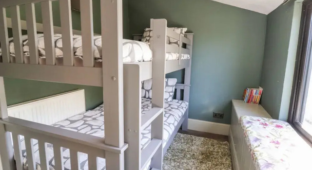 3 Penllan Cottages, Book Feriehus  