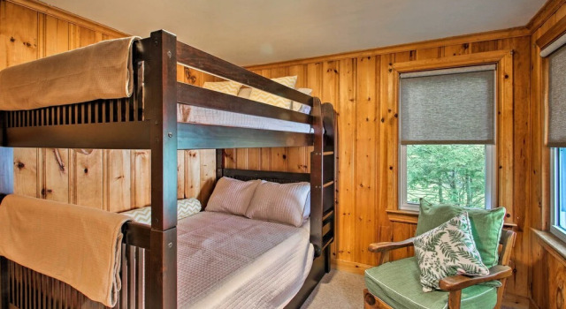 Waterfront Sebago Lake Cottage W/dock + Beach, Κράτηση Διακοσστικό σπίτι Raymond Man