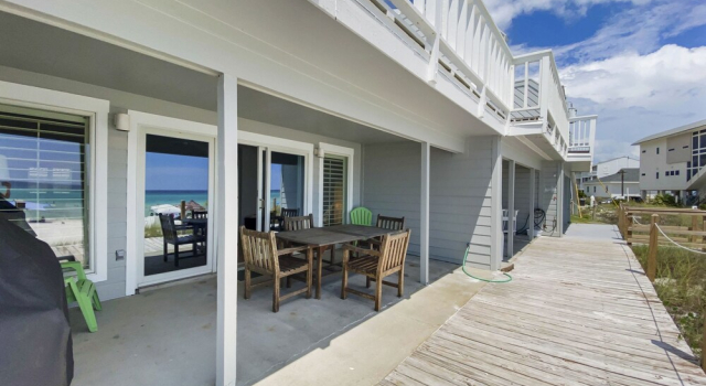 Номер Standard On the Beach - 2 Br townhouse by RedAwning