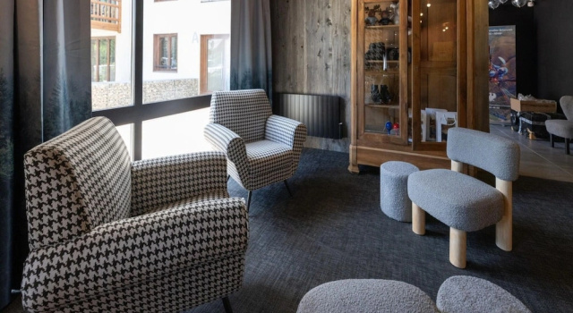 Chalet in Chantemerle With Sunny Ski Slopes, Rezervasyon Şale Serre Chevalier villalar, Villa