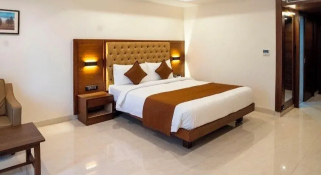 Номер Executive Royal Ritis Hubballi