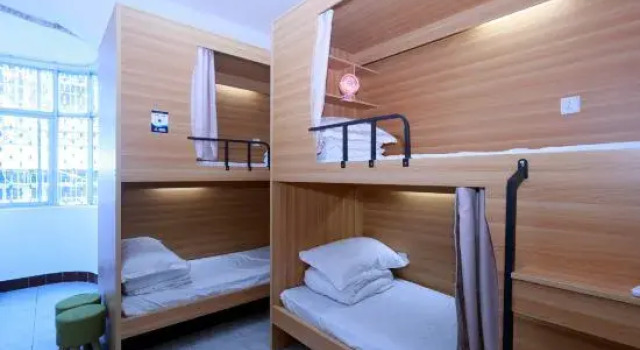 Seng i sovesal (sovesal til kvinder) Xiaoda Smart Inn