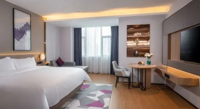 Люкс Business Days Hotel by Wyndham Foshan Nanhai