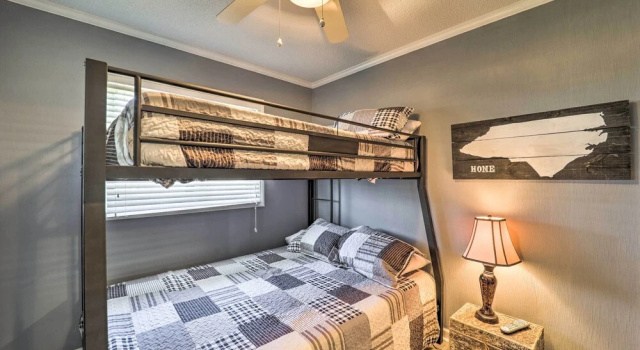 Апартаменты с 2 комнатами с балконом Resort Amenities: Beech Mtn Condo Near Skiing!