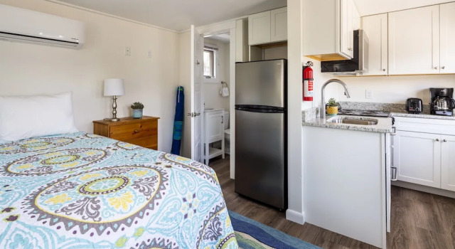 Двухместный коттедж с видом на внутренний двор Truro Beach Cottages