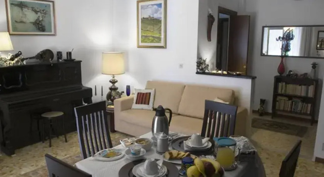 B&B Trastevere Barisano da Trani, Prenota Bed & breakfast Trastevere Roma