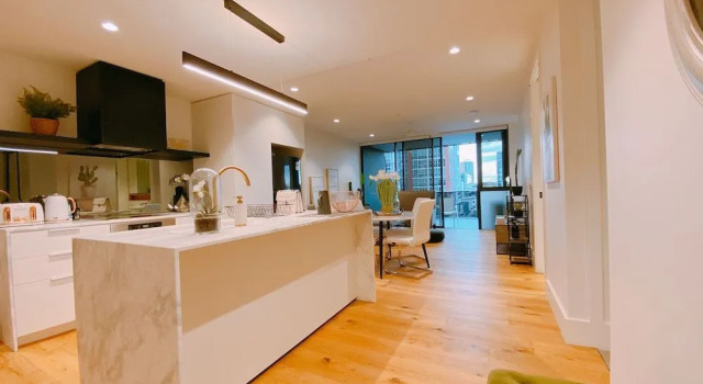 Chester And Ella Apartments