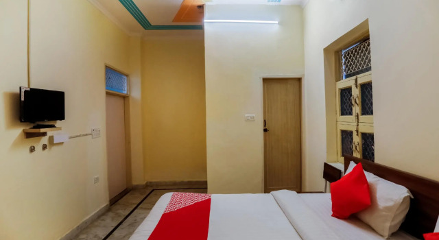 OYO 75131 Bandral Residency, Забронировать Отель Отели Нью-Дели 3 звезды, 3*