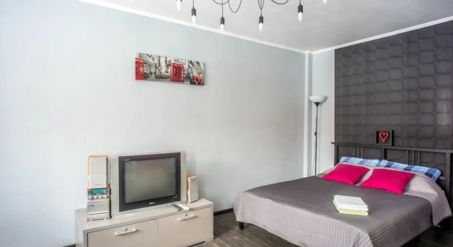 Loft78 Red Doors, Book Hotel Krasnogvardeisky district Sankt Petersborg