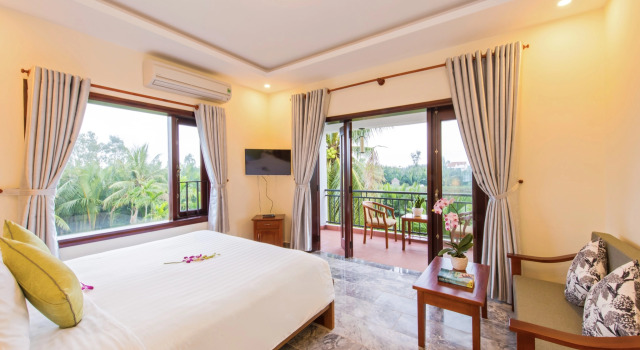 Люкс с 2 комнатами Pomelo Garden Boutique Villa