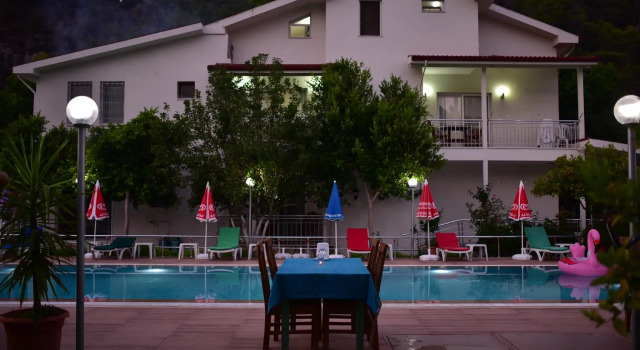 Güntur Otel, Boek Hotel Inlice Egeïsche Zee (Turkije)