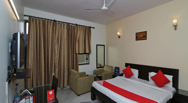 OYO 595 Hotel Aravali View