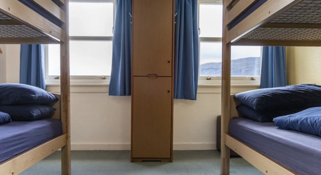 Кровать в общем номере (мужской номер) Ullapool Youth Hostel