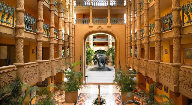 The Palace of the Lost City at Sun City Resort
