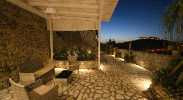 Люкс Deluxe Belgodere di Mezzavia Apartments