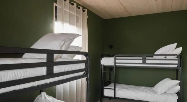Vuode makuusalissa Bercail Hotel