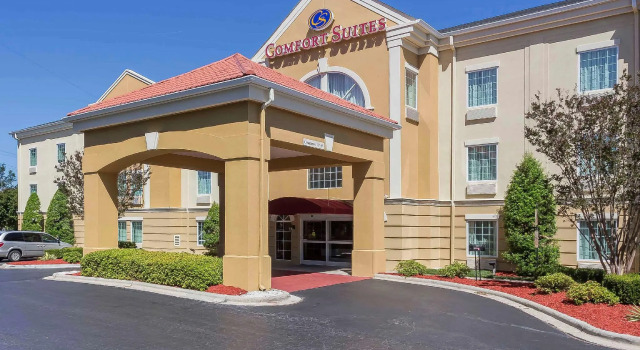 Номер Standard Comfort Suites Salisbury I-85