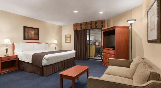 Люкс Deluxe Hotel Le Mirage Blainville