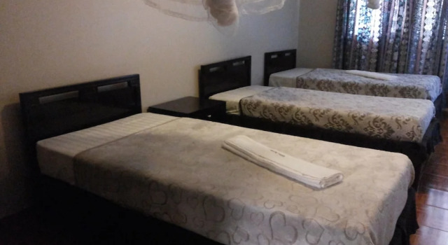 Семейный номер Standard Enro Hotel