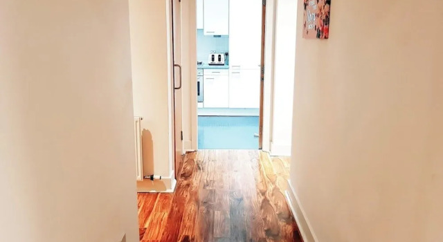 Stunning Spacious  Flat In Glasgow City, Забронировать Апартаменты/квартира Глазго Стратклайд, рядом с Подвесной мост Портленд-Стрит