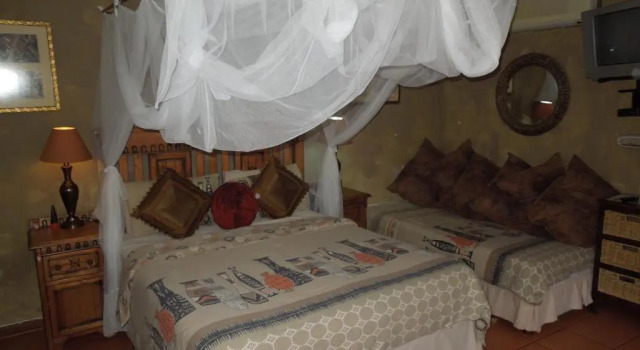 Трёхместный номер Standard Trees Too Guest Lodge