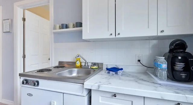 Семейный коттедж с 2 комнатами с видом на сад Hollywood Cottages