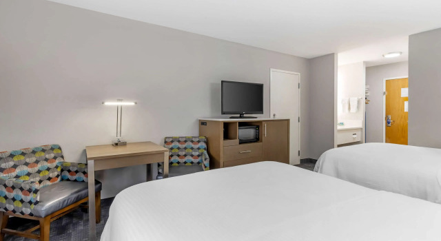 Четырёхместный номер Standard Best Western Galt Inn