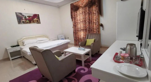 Полулюкс بيت العز السياحي Al-Ezz Tourist House