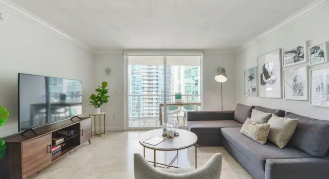 Апартаменты Luxury Centric 40thFloor Brickell Condo FREE parking by Palermo Home Miami