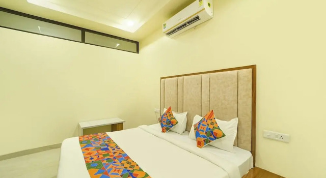 Номер Deluxe Fabhotel Sunshine Residency I