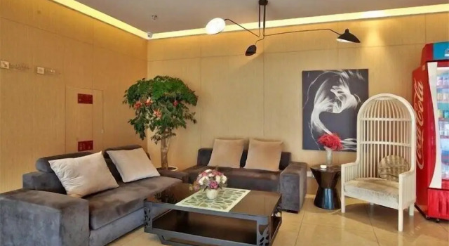 Jinjiang Inn Outlets Plaza,jishigang, Ningbo, Book Hotel Hoteller i Ningbo med parkering, Parkering