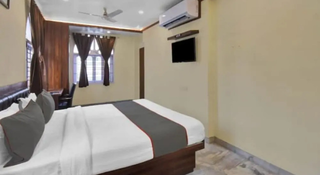 Hotel Duplex Villa, Prenota Hotel Calcutta 