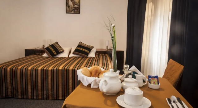 Hotel El Dorado inn San Isidro, Забронировать Отель Отели в центре Сан-Исидро, в центре