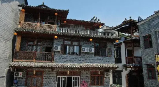 Furong Town Xiangqing Xiangyu Inn, Забронировать Отель Сянси Хунань