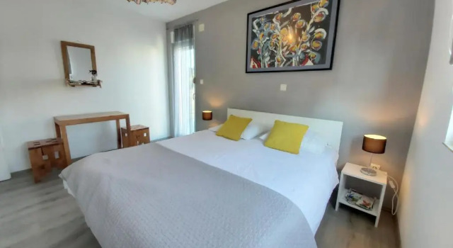 Guest House Dragić - Anex, Забронировать Гостевой дом Гостевые дома Задар, рядом с Кафедральный собор Святой Анастасии, Гостевой дом