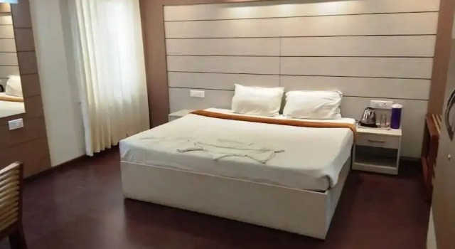 DEW DROP INN, Забронировать Отель Недорогие отели штата Тамилнада, недорого