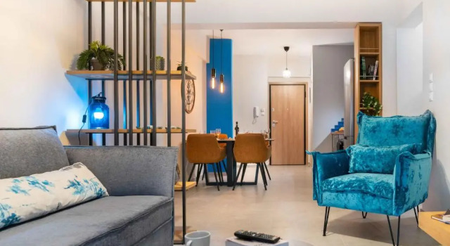 Suites 05-06 - Smart Cozy Suites - Large 2 bedroom, near Athens and metro, Забронировать Отель Каллифея Афины, рядом с Alsos Neas Smirnis