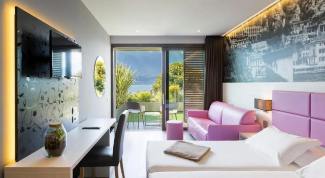 Hotel La Fiorita, Забронировать Отель Отели в центре Лимоне-суль-Гарды, в центре