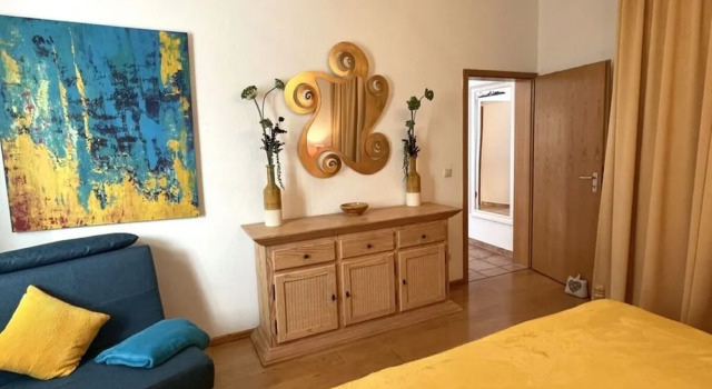 Unexpected-bochum Comfortable Vacation Home, Забронировать Апартаменты/квартира Отели Бохум с парковкой, Парковка