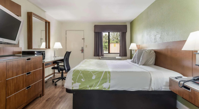 Econo Lodge Atlanta Airport East, Забронировать Отель Колледж-Парк Джорджия