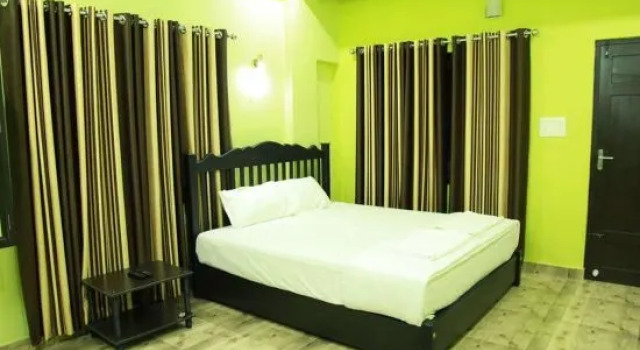 The Kissing Mountains, Prenota Hotel Hotel economici a Vagamon